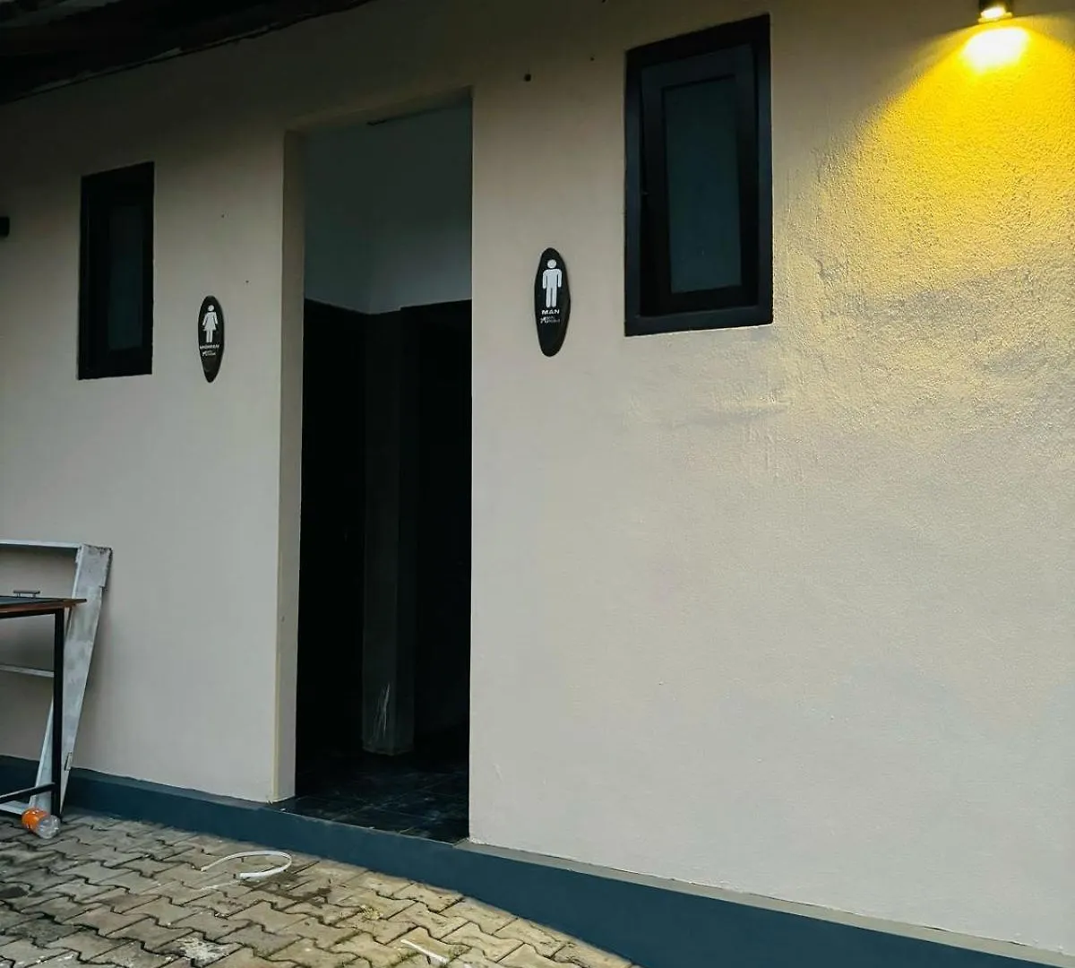 Ceylonisigiriya Hotel Dambulla Sri Lanka