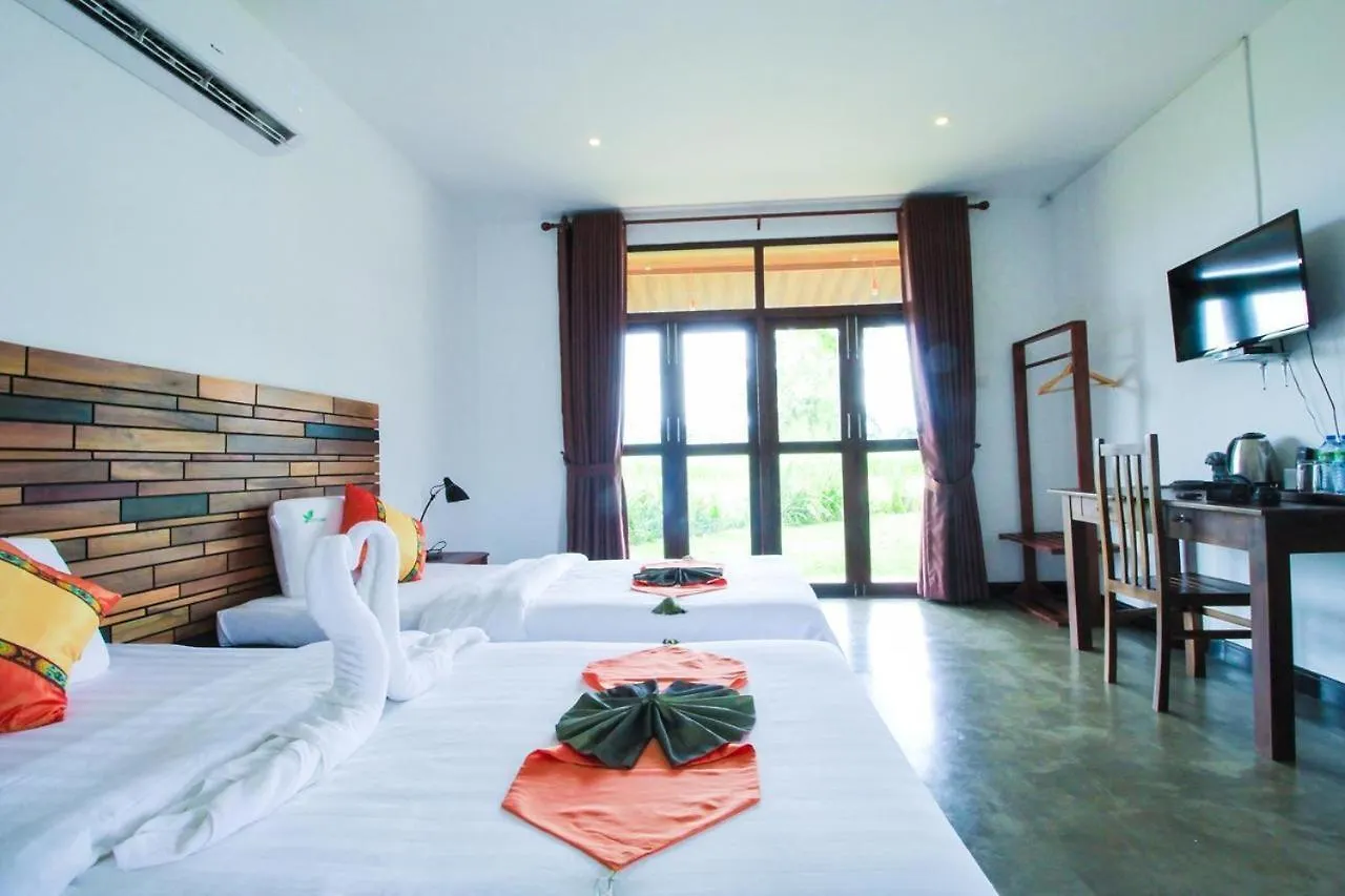 Ceylonisigiriya Hotel Dambulla