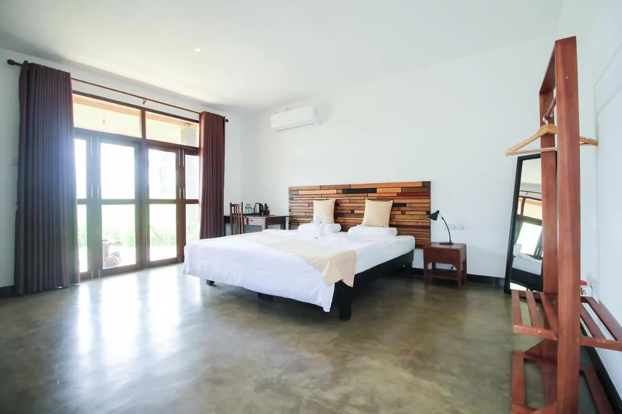 Ceylonisigiriya Hotel Dambulla 4*,  Sri Lanka