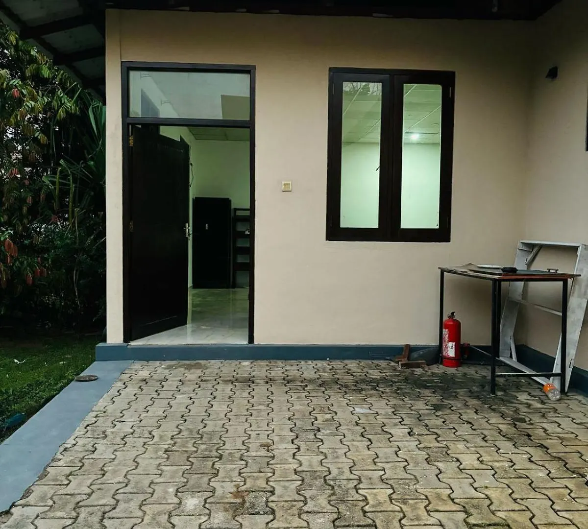 Ceylonisigiriya Hotel Dambulla